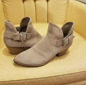 Dolce Vita ankle boots